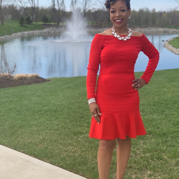 Meet your Posher, Angela - Picture 3 of 3